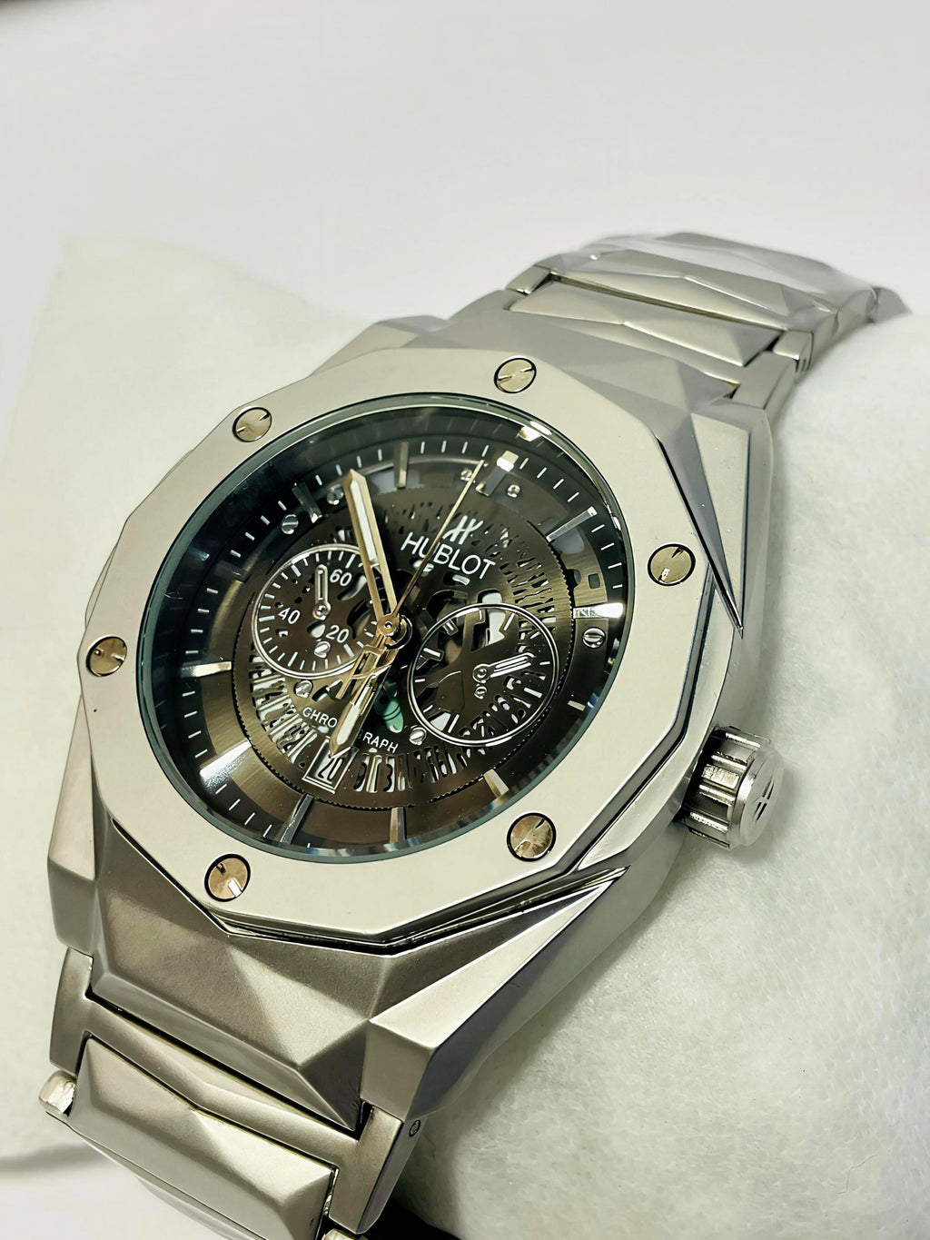 HUBLOT Premium Watch – Diamond Cut Chain