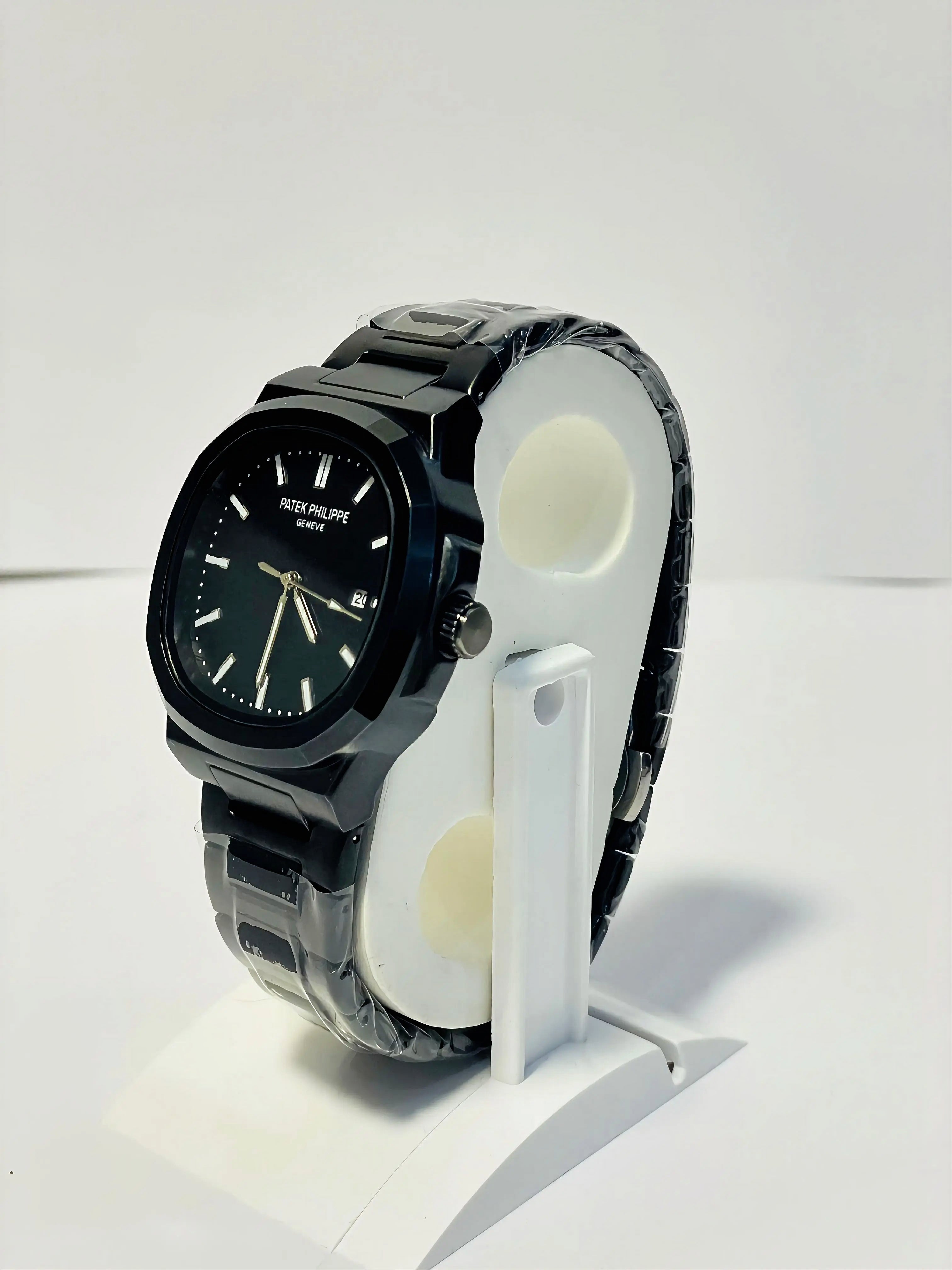 Patek Philippe Nautilus – Stainless Steel – Black Edition